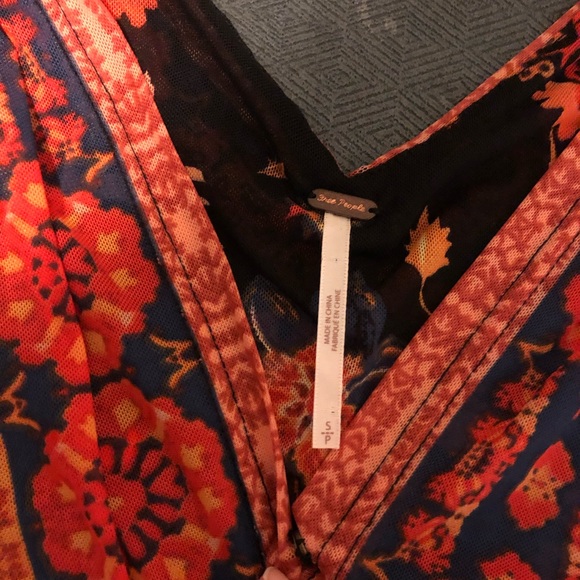 Free people wrap top - Picture 3 of 5